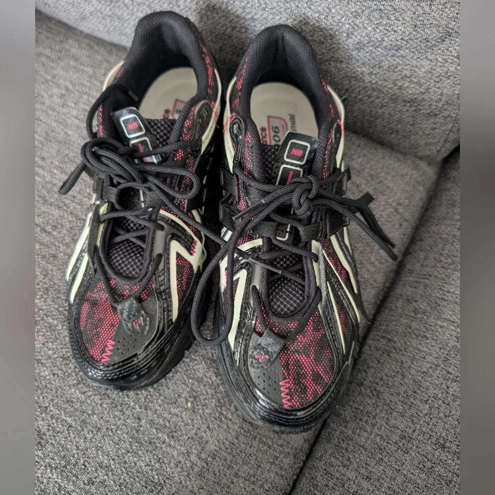 New Balance1906A lace-up sneakers